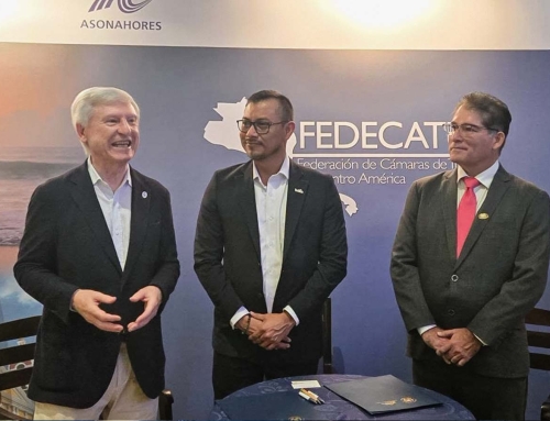 ASICOTUR y FEDECATUR firman convenio de colaboración en la CATM 2026